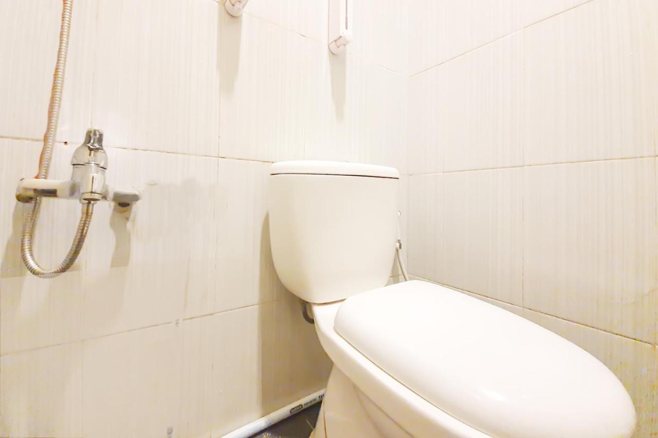 Hotel Oyo 2076 Oxy Art Boarding House Medan